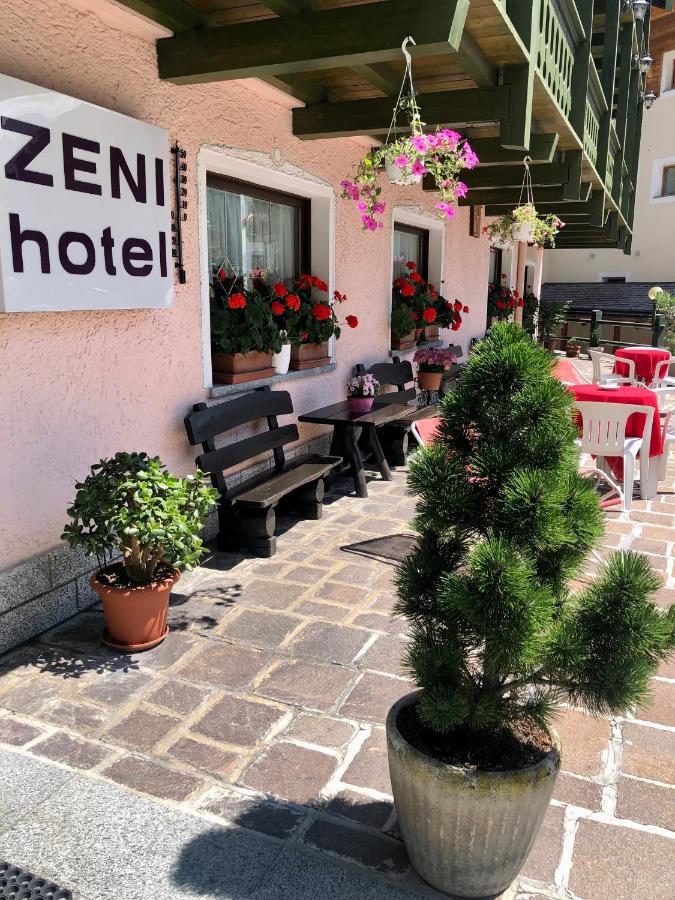Hotel Zeni Madonna Exterior foto