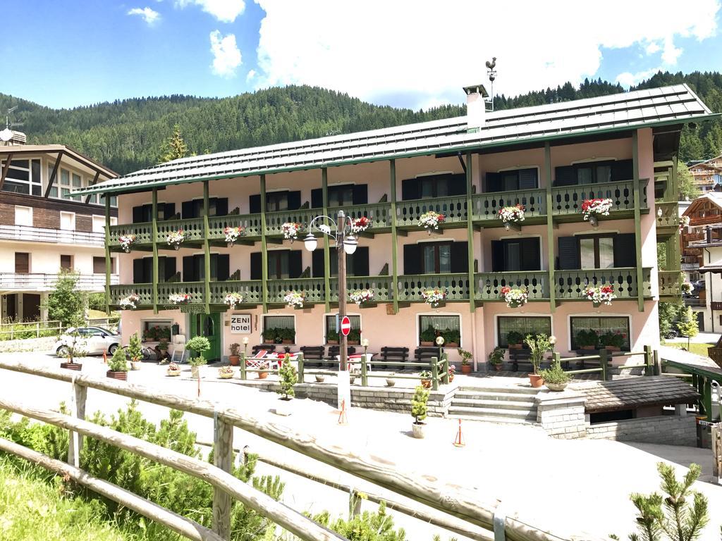 Hotel Zeni Madonna Exterior foto
